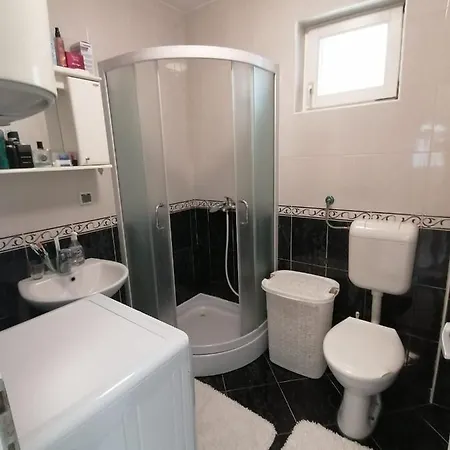 Airport Apartmán Surčin